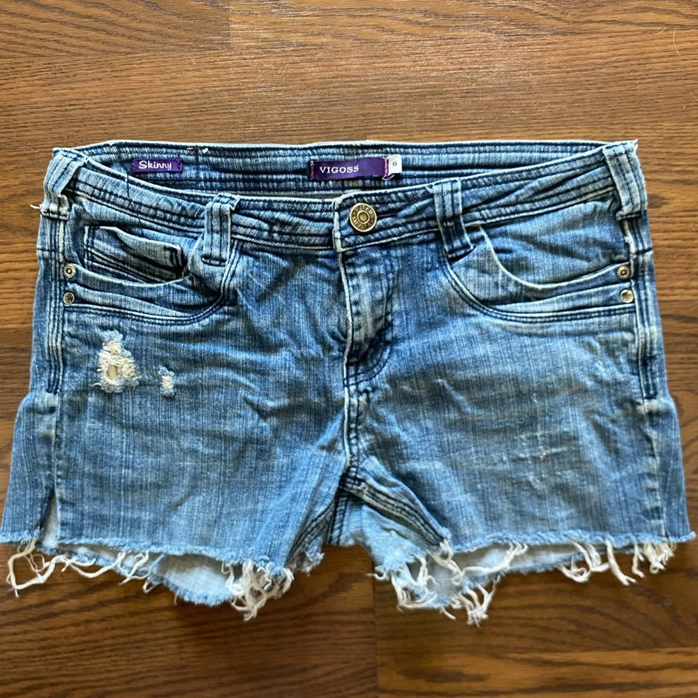 VIGOSS DENIM SHORTS!